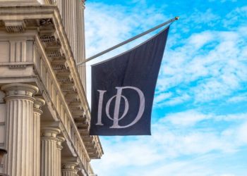 How Do Global Crises Shape the Behavior of Legacy Crypto Markets Like Bitcoin and Ethereum?